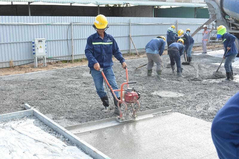 Concrete contractor at work